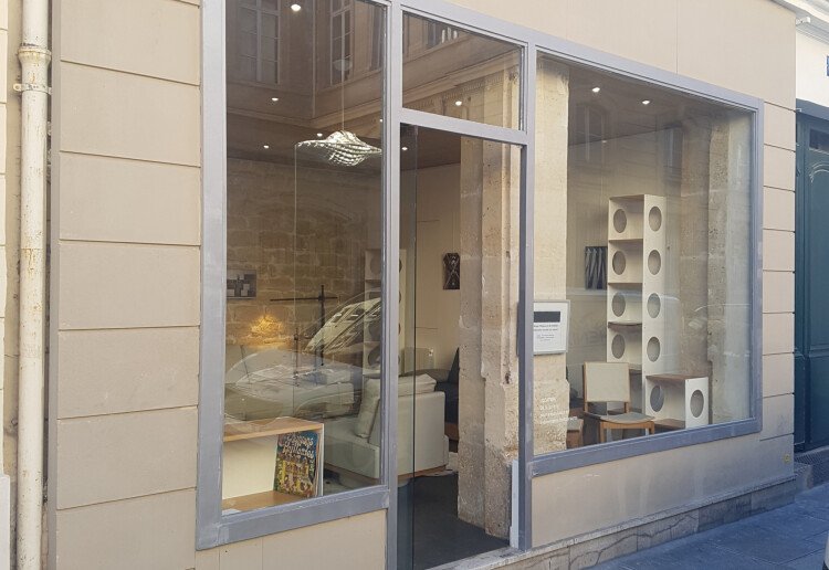 Bright boutique in Le Marais Paris