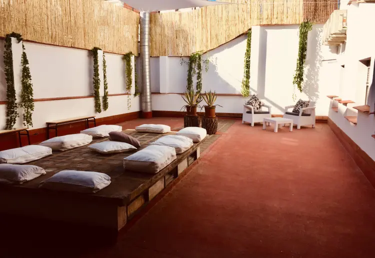 Espacio de 300m2  para pop up con terraza