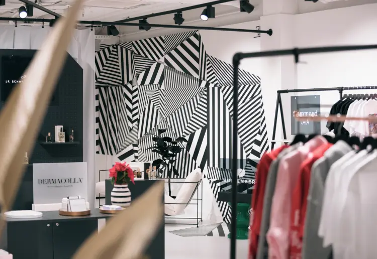 Retail Reinvented - Your full-service Storefront