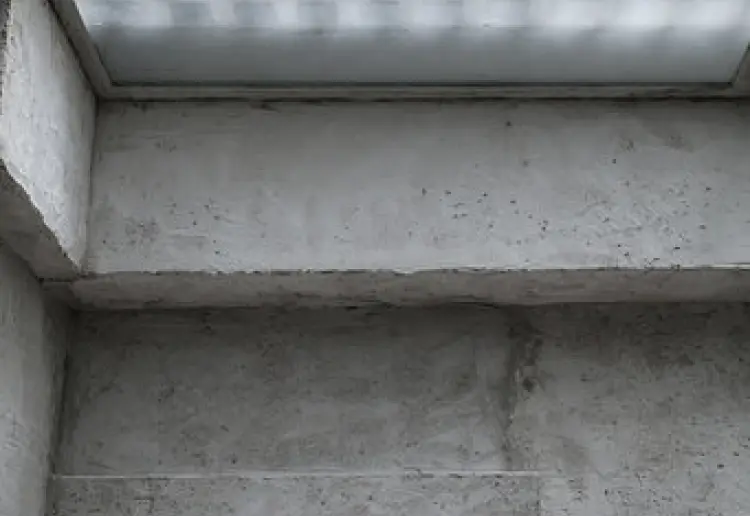 Brutalist hideout in the heart of Paris