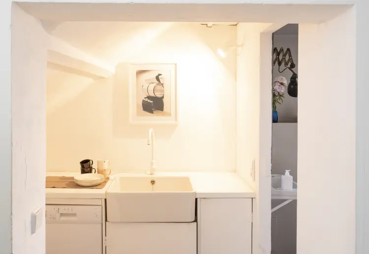 Berlin Mitte , Brunnenstraße : Galerie, Showroom und Co-Workingspace – alles an einem kreativen Ort
