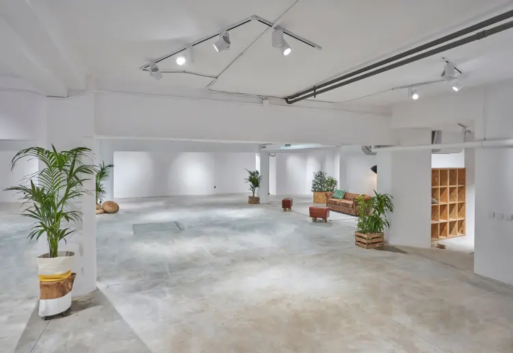 Un espacio versátil con 280m2 para que Vengas y Vuelvas