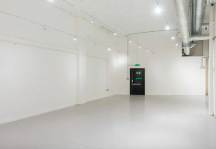 Large Studio for your production