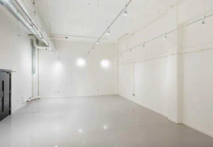Large Studio for your production