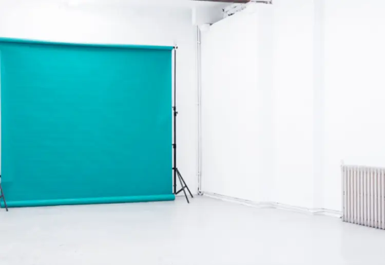 Spacious White Studio