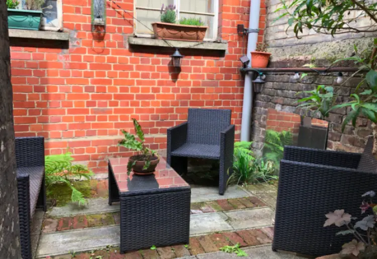 Great opportunity for a co-working space