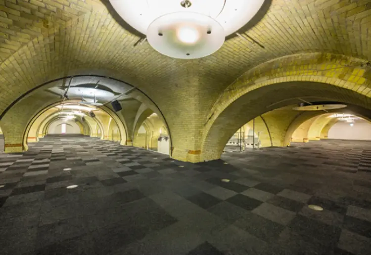 Large Hall for Events and Pop Ups