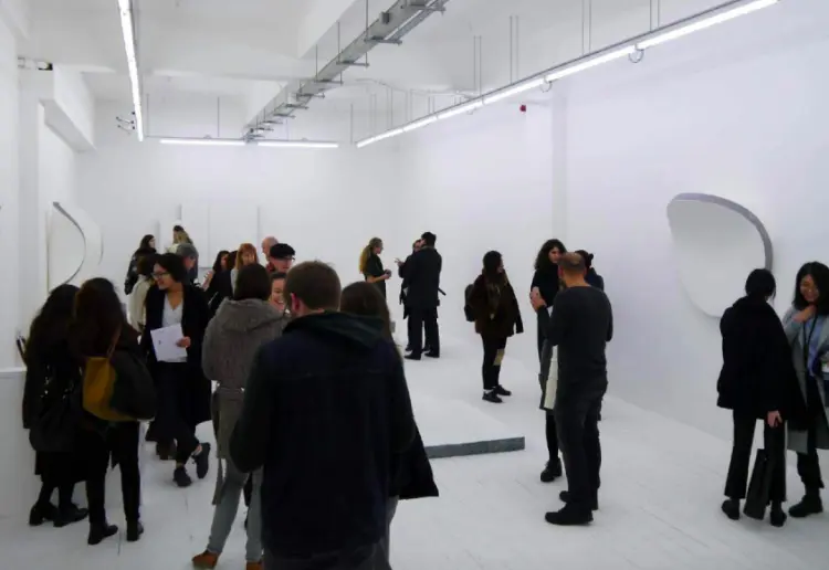White and Large Pop Up Store in the heart of the city
