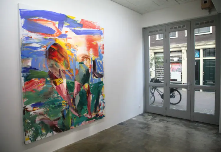 Art gallery for pop-ups and showrooms