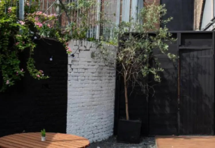 Large and Arched Studio