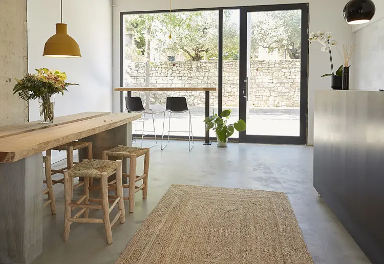 YOGA STUDIO