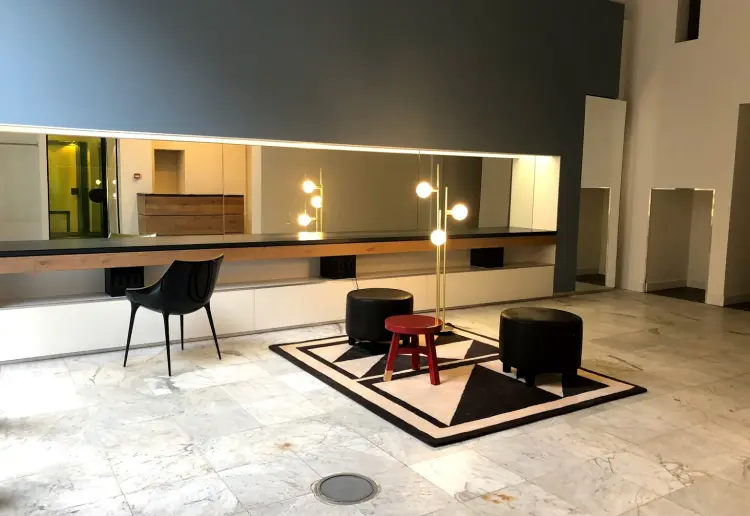 50m2 pop-up space in Amsterdam