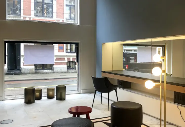 50m2 pop-up space in Amsterdam