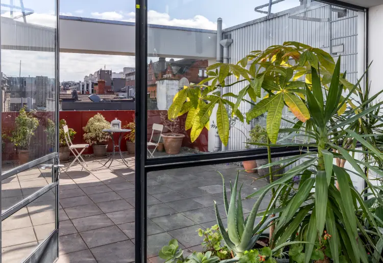 Top Floor Atrium + Balcony
