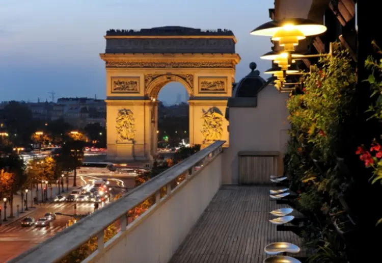 Le septième étage