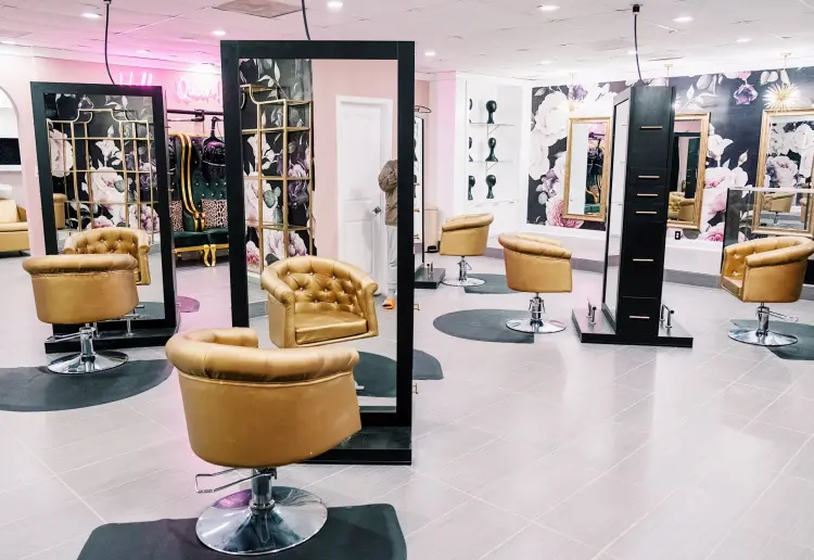 Beautiful Luxury Salon Great for Classes, Photoshoots and Filming!