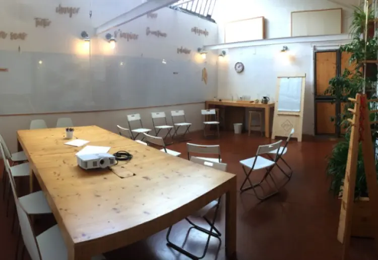 Atypical space in the centre of town