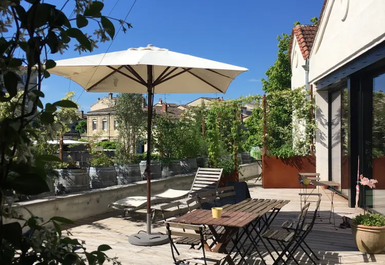 Espace de 500m2 avec terrasse
