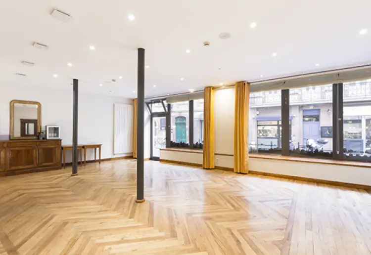 Pop-up  de 50 m² au centre de Toulouse