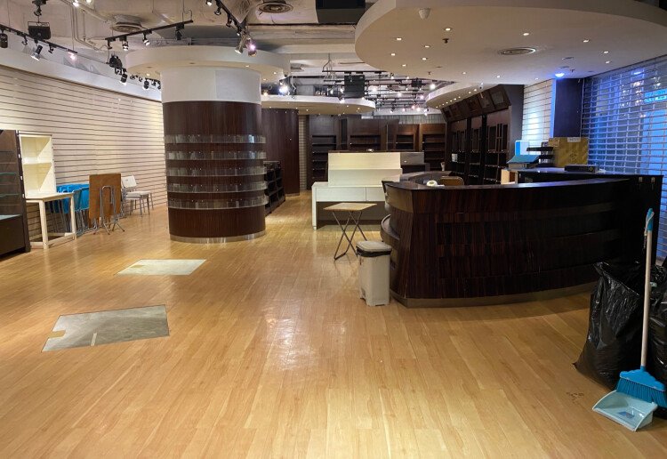 Former retail space conveniently located 1 min from MTR