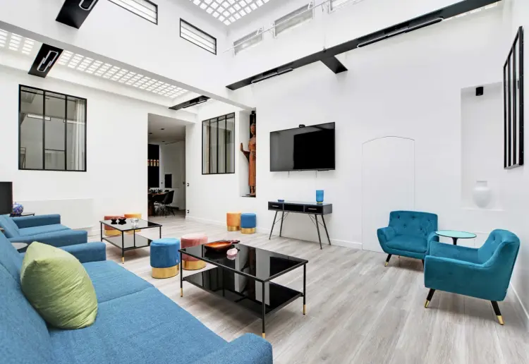 Très beau loft lumineux