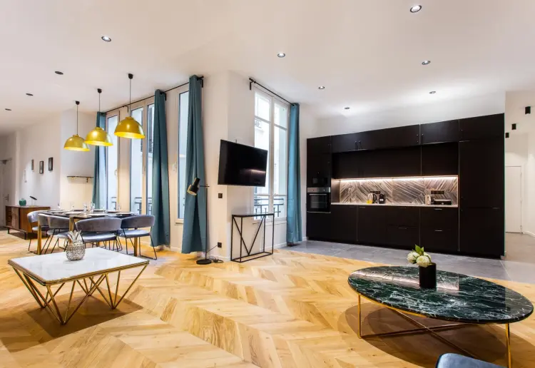 Superbe appartement très pres des Champs Elysées
