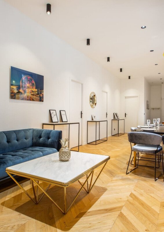 Superbe appartement très pres des Champs Elysées