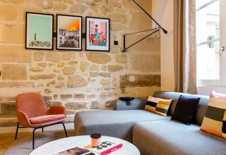 Étonnante espace dans de la Place des Vosges