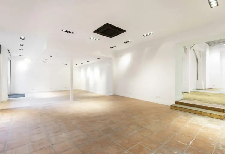 Pop-up store Gallery to rent in Paris