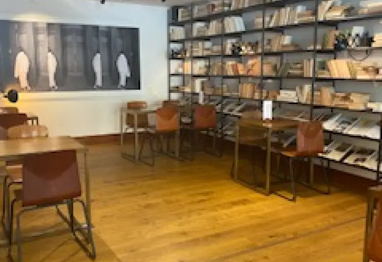 Special bar near Francesc Macià