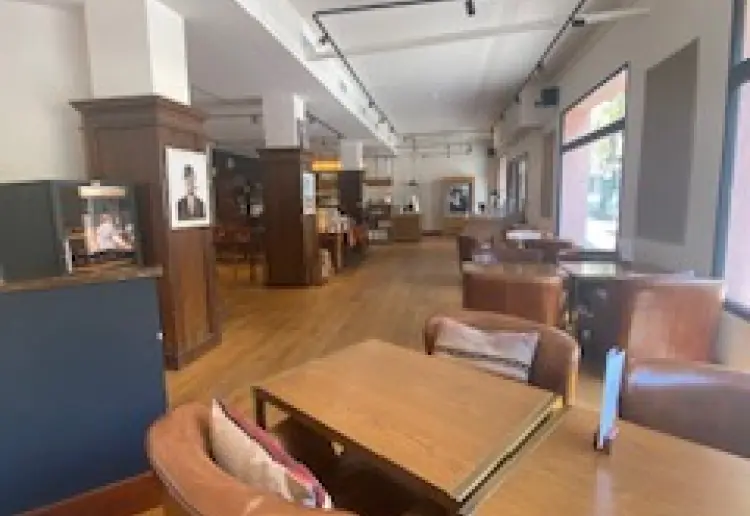 Special bar near Francesc Macià