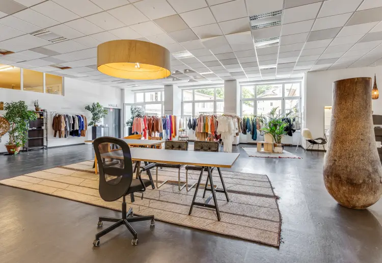 Big Showroom Loft München