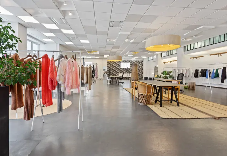 Big Showroom Loft München