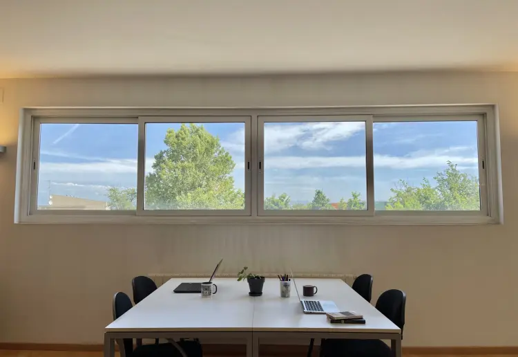 Coworking oficinas y salas de reuniones.