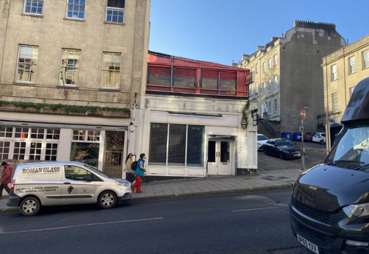 Pop-up store available - Park Street