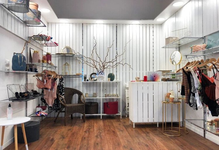 Pop-up store in Monte Nero