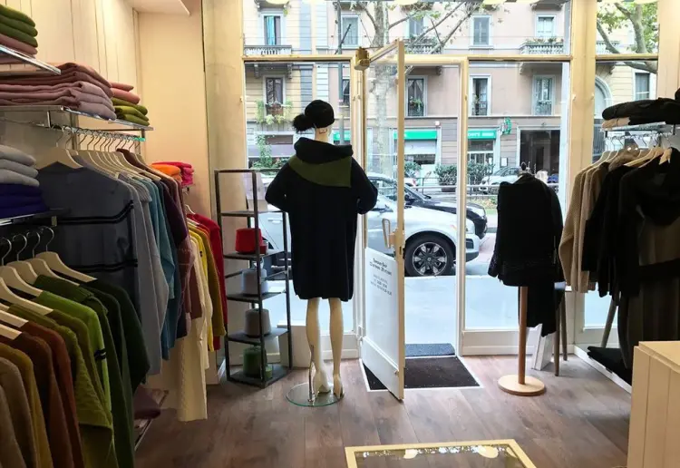 Pop-up store in Monte Nero
