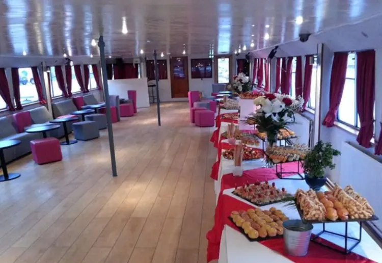 Bateau incroyable pour vos événements