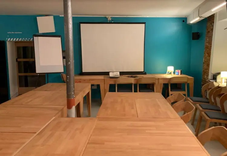 Espace événementiel chaleureux