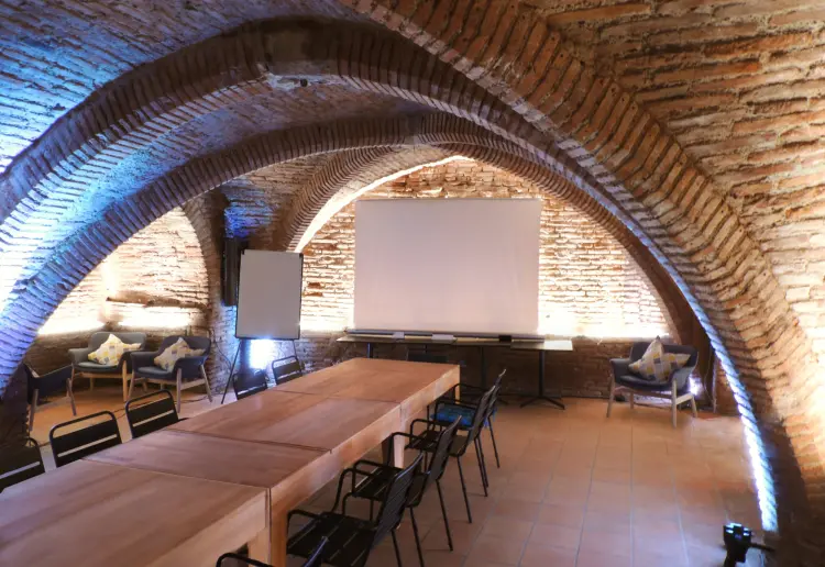 Cave pour votre petit événement