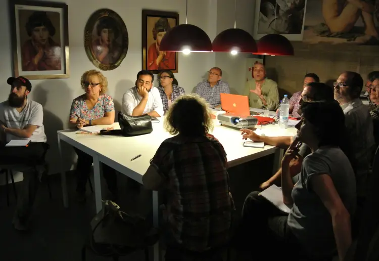 Alquila tu córner rodeado de arte