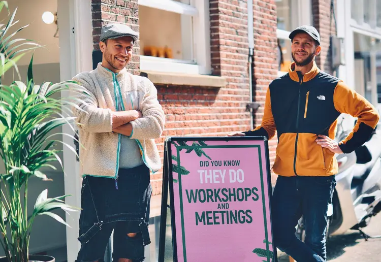 We offer a unique location for your workshop, meeting or business-event at the city heart of Amsterdam, Jordaan.
