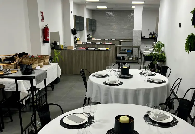 Espacio Gastronómico en Ruzafa. Atelier de Cocina. Eventos, Ocio y Formación
