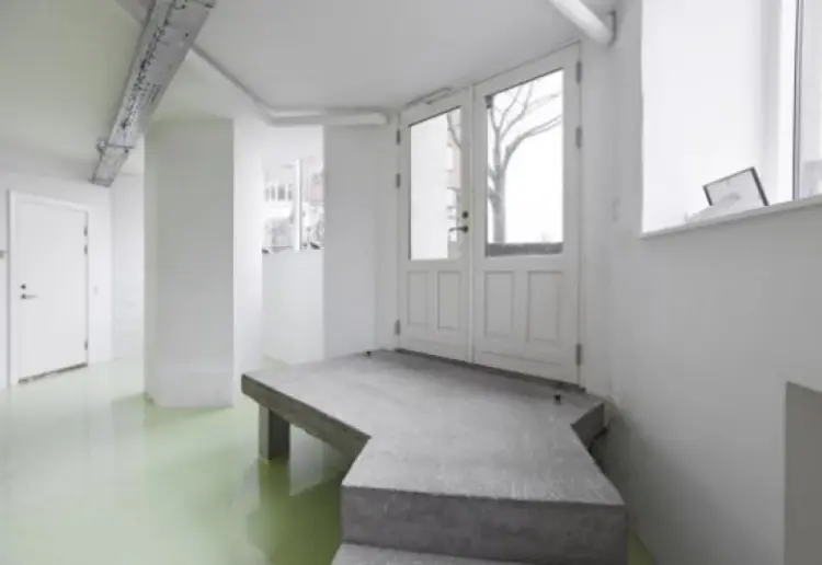 POP-UP space for artists, designers, and mind-setters