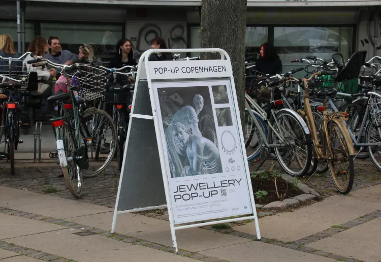 POP-UP space for artists, designers, and mind-setters
