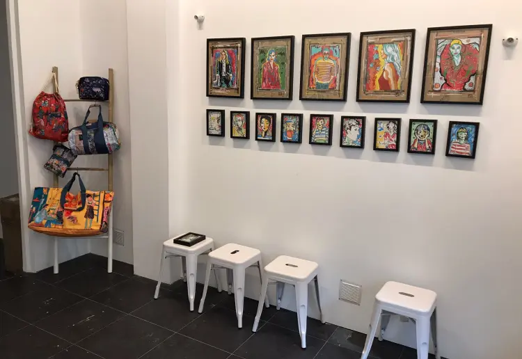 Beautiful art gallery in central Eixample