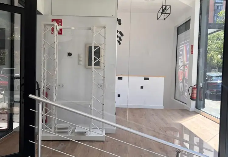Escaparate de vértigo en la milla de oro de Madrid
