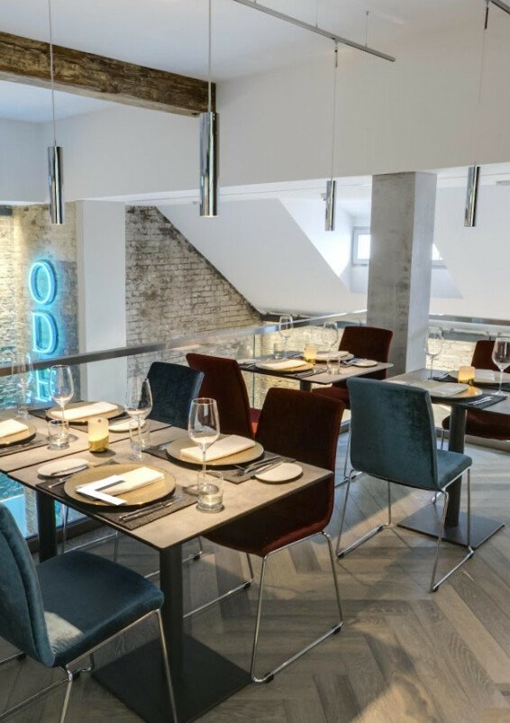 Eine ganze Etage im ehemaligen Heizkraftwerk des Stadtbades