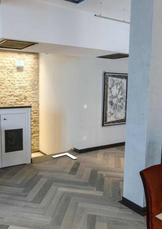 Eine ganze Etage im ehemaligen Heizkraftwerk des Stadtbades
