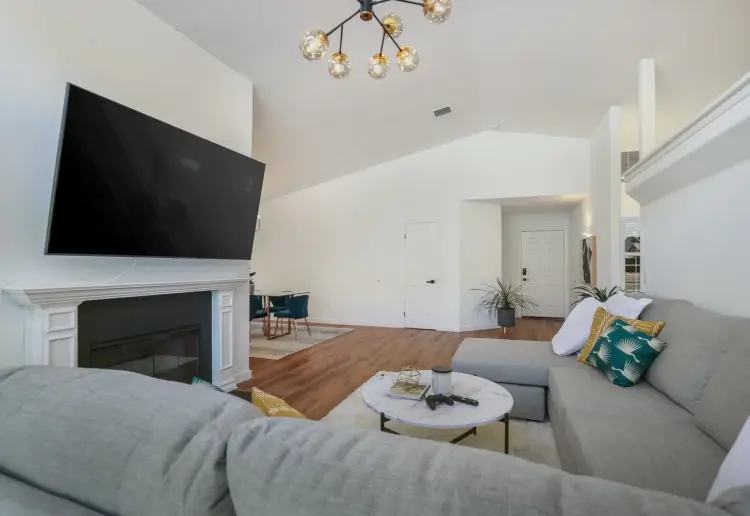 See the mountains from the pool in this adorable San Diego House
